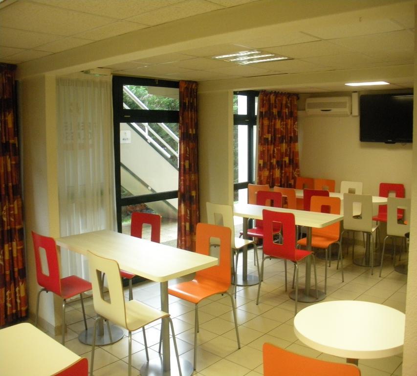 Premiere Classe Dreux Buitenkant foto